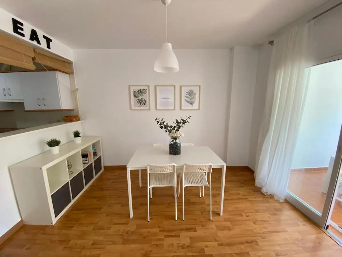 Magnífico apartamento con piscina en Benalmádena Apartamento 0*,  Espanha
