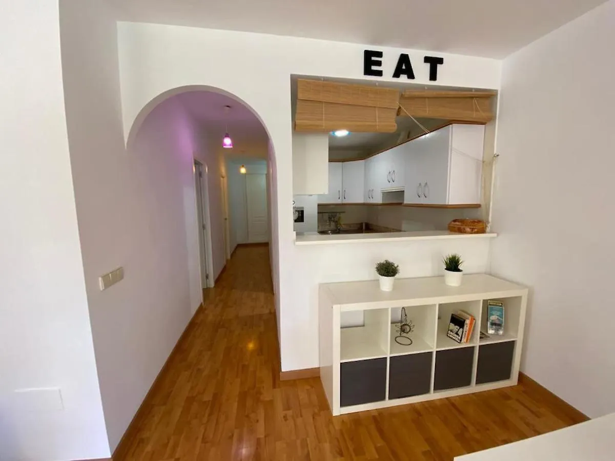 Magnífico apartamento con piscina en Benalmádena Apartamento 0*,